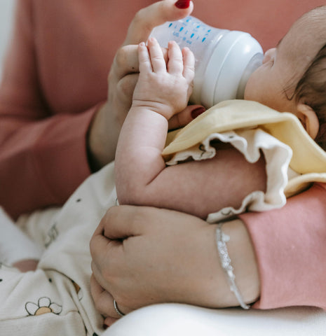How to Establish a Feeding Routine for your Baby